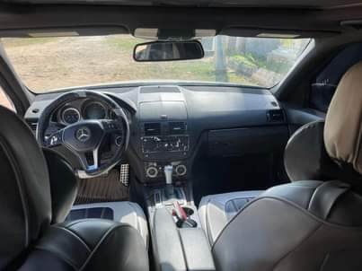 A picture of CLEAN MERCEDES BENZ C300 20102013 WITH POP UP SCREEN BUY