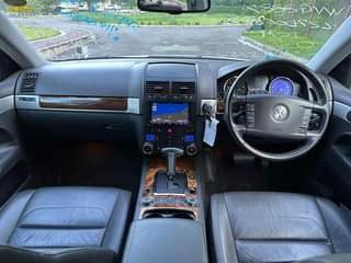 A picture of Volkswagen Touareg