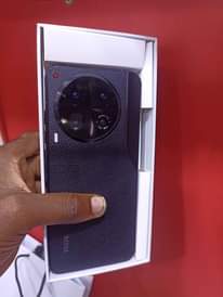 A picture of Tecno camon 30 5G At cheap price Nice camera Storage