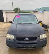 A picture of 2005 FORD ESCAPE