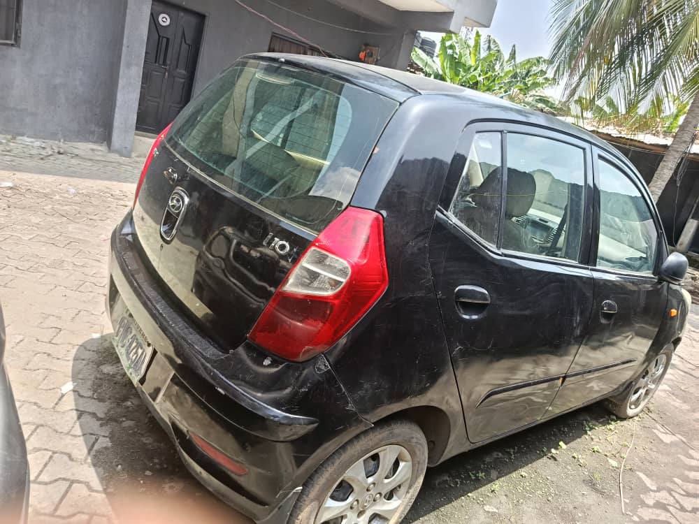 A picture of Hyundai PiCANTO in a good condition is up for sale