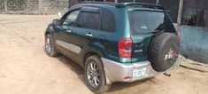 A picture of Rave4 2006 Full option Just neatly painted Ac need small