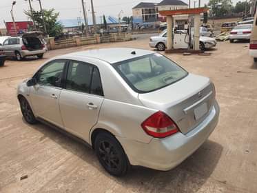 A picture of Nissan Tilda 2007 model for sale Super sound Engine and