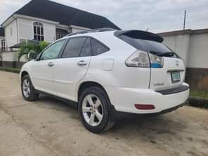 A picture of ELSTARAUTOS Super Sharp Lexus RX350 2007 Model Sound Engine Perfect