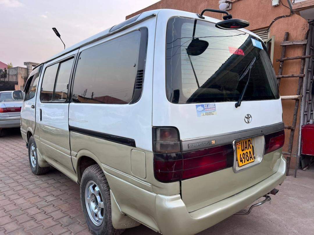CAR L.
