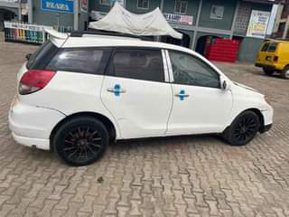A picture of G win motors