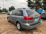 A picture of Clean reg 2005 model toyota sienna