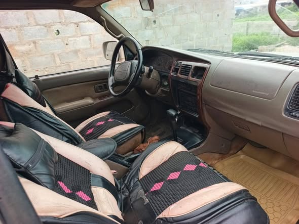 A picture of Toyota 4 runner 2002