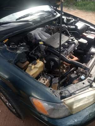 A picture of Toyota Camry Tiny light 2000 model