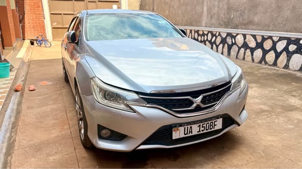 A picture of Mark x premium 27m 0757706446 0787794368 Road experience