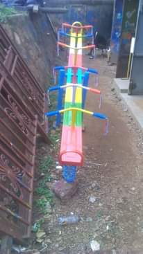 A picture of Swings for kids block machines