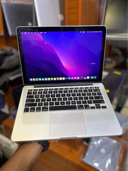 A picture of Macbook pro 2015
