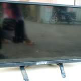 A picture of Hii hapa LED tv nzur in HDMI VGA CABLE FLASH