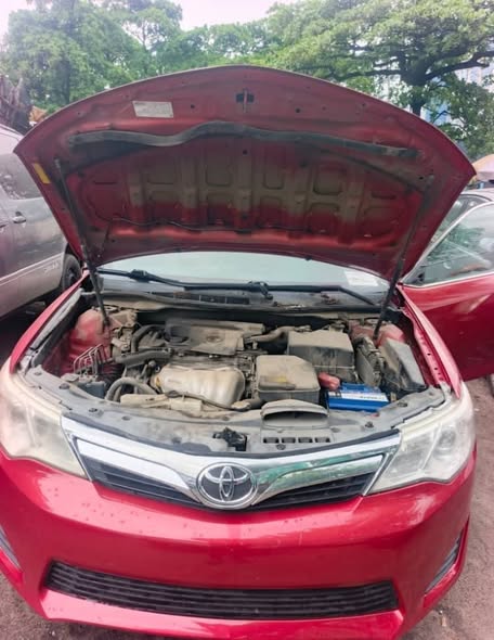 A picture of Toyota Camry 2012 Le