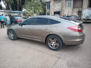 A picture of 2010 HONDA ACCORD CROSSTOUR