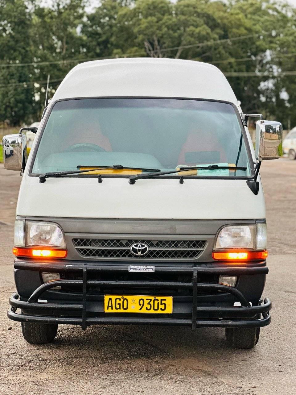 used toyota hiace