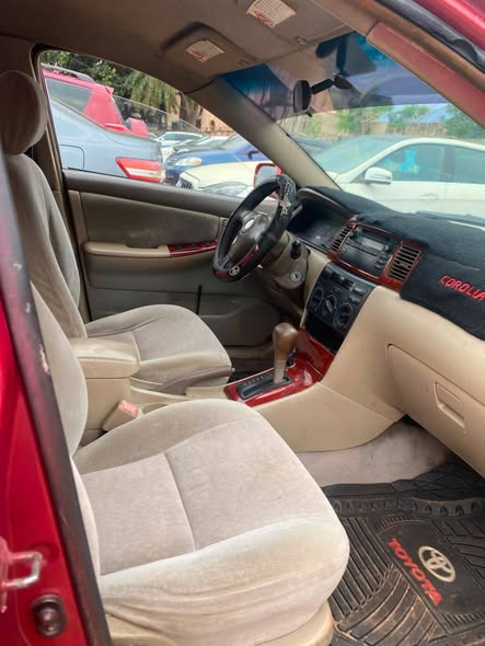 A picture of Toyota Corolla 06
