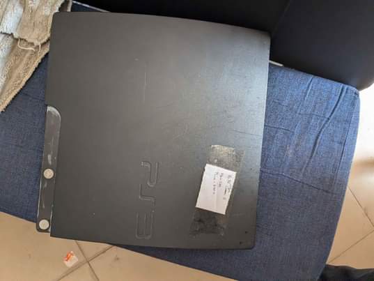 A picture of PS3 NA PS4 SLIM