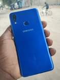 A picture of Samsung a10s