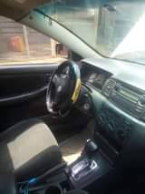 A picture of TOYOTA COROLLA 2004