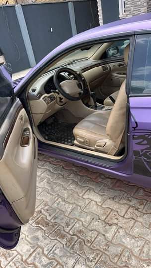 A picture of Toyota Solara S SLE
