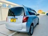 A picture of TOYOTA RACTIS