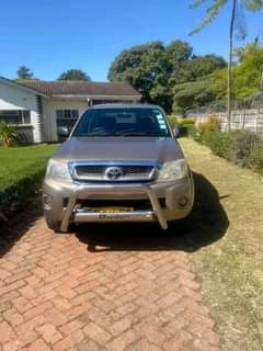 used toyota hilux