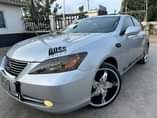 A picture of PRISTINE CLEAN LEXUS ES350