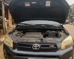 A picture of REGISTERED TOYOTA RAV4 2007.. 7.5M...BARELY A YEAR USED..2022 ON CUSTOM.
