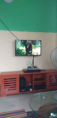 A picture of Samsung TV 32