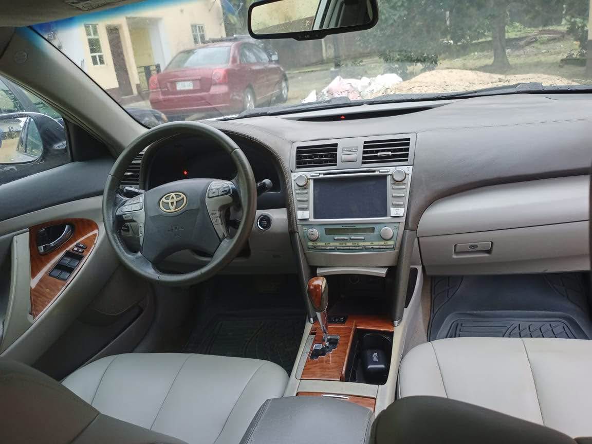 A picture of Full Option V6 2009 Camry XLE