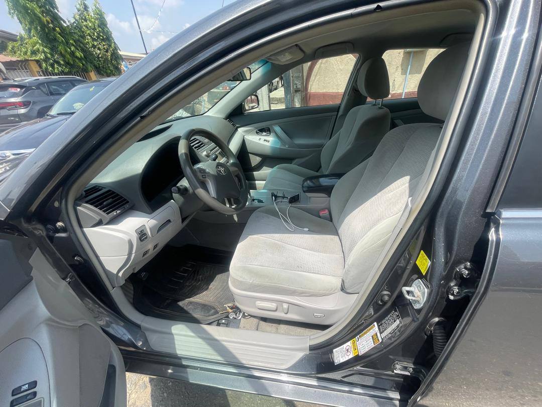 A picture of Toyota Camry 2010 Toks