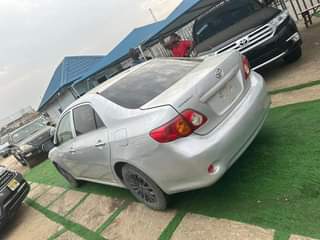 A picture of Less 5 months used Toyota Corolla 2010 model 5 4m