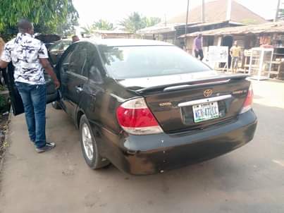 A picture of Very Neat Toyota Camry XLE 2 4