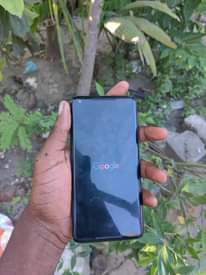 A picture of Google pixel 2 XL