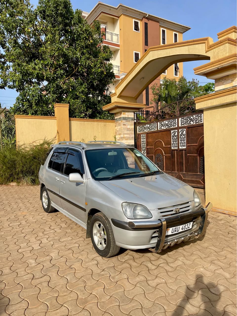 used toyota raum