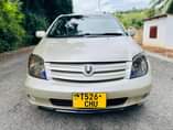A picture of TOYOTA IST