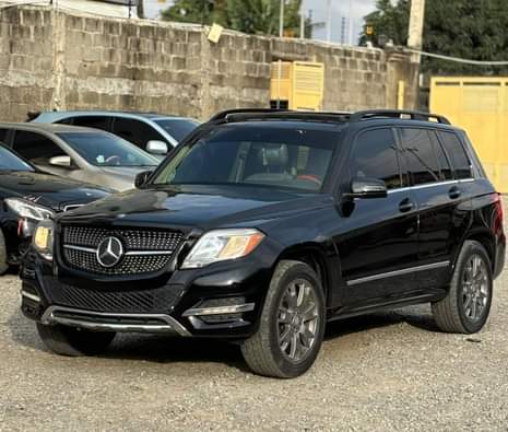 A picture of KinzzyAuto s LTD 08109018982 19 000 000 Refer and earn