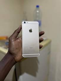 A picture of iPhone 6s Plus