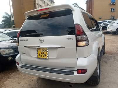 A picture of TOYOTA LANDCRUISER