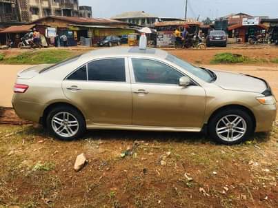 A picture of Toyota Camry for sale contact us on 08164911871