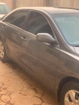 A picture of Unregistered 2010 Toyota Camry toks standard