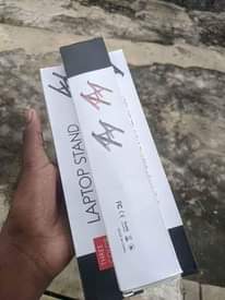 A picture of Stand za laptop elfu 7000