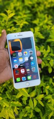A picture of iPhone 7 plus Gb 128
