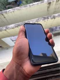 A picture of HAYA SASA SAMSUNG S9plain hiyo GB64 imenyookaa NIPE OFFER YAKO