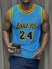 A picture of LAKERS 24