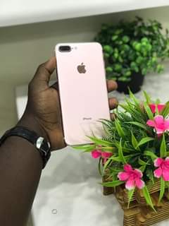 A picture of Iphone 7 plus