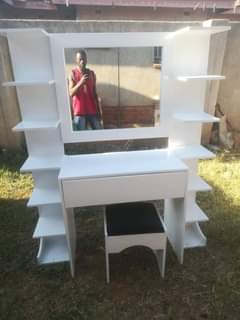 dressing table