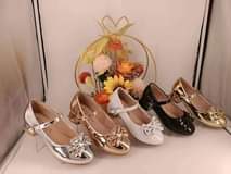 classifieds/shoes