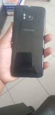 A picture of Samsung s8